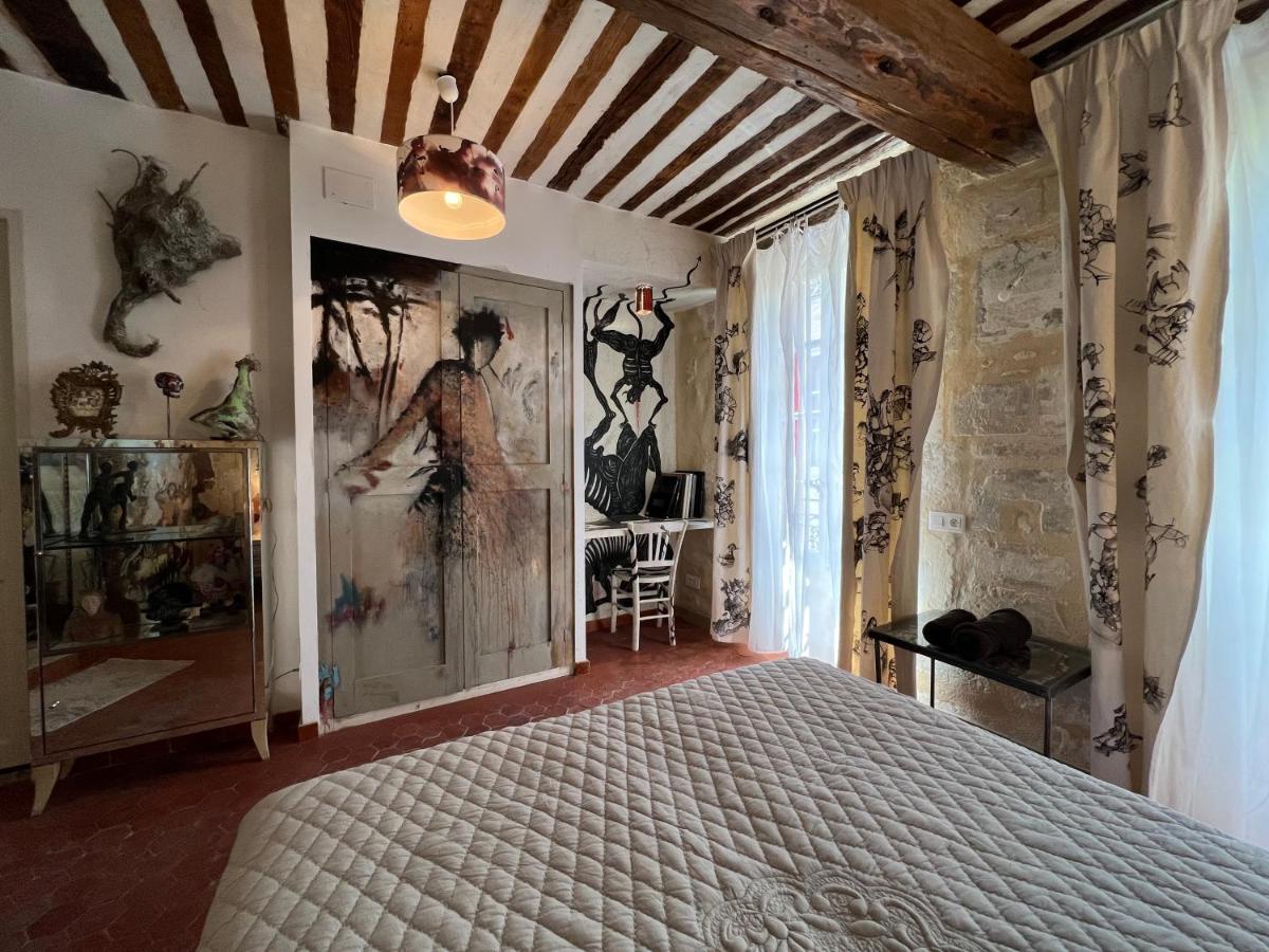 Saint-Rémy-de-Provence Le Regardeur Bed & Breakfast エクステリア 写真